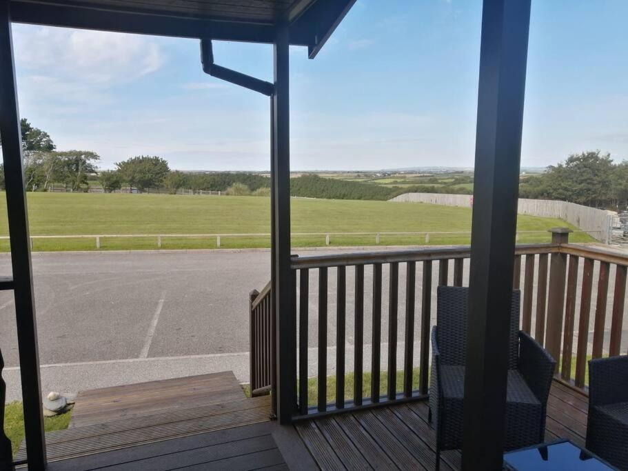 Marios Lodge Padstow Eksteriør bilde